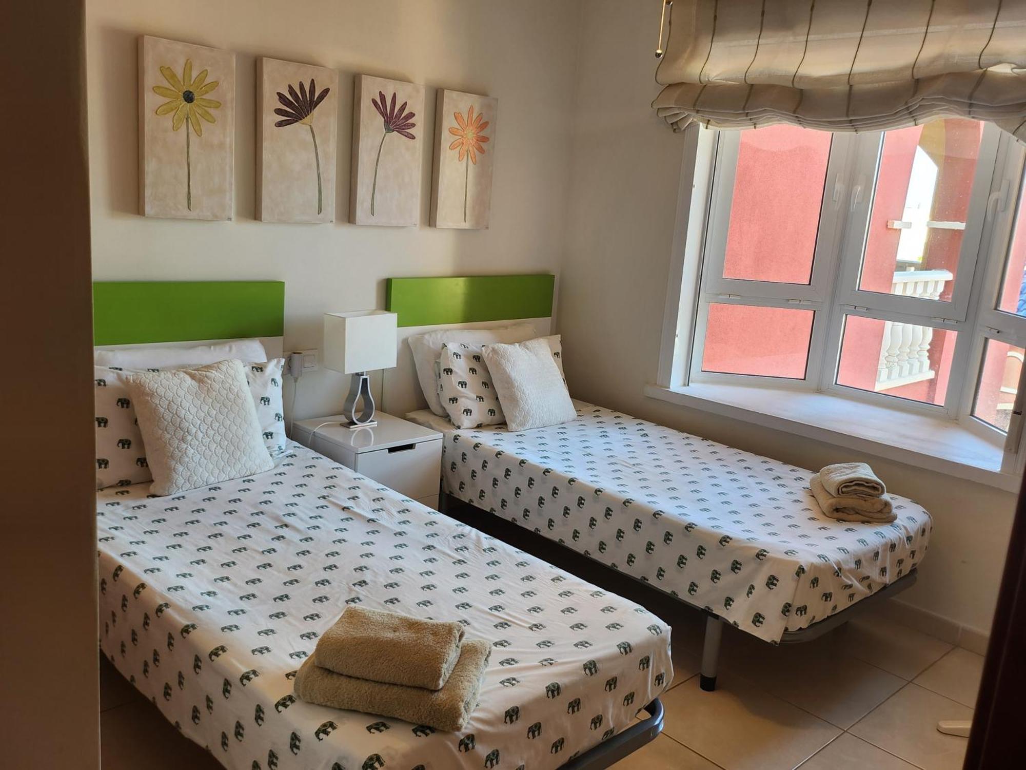 Spacious 3 Bedroom 2 Bathroom Apartment - Puerto Marina Complex Los Alcázares Buitenkant foto