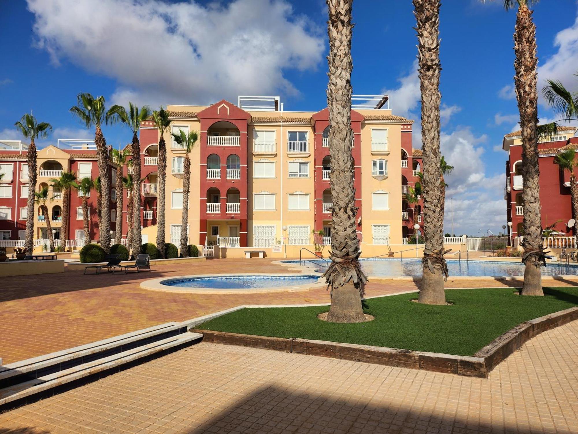 Spacious 3 Bedroom 2 Bathroom Apartment - Puerto Marina Complex Los Alcázares Buitenkant foto